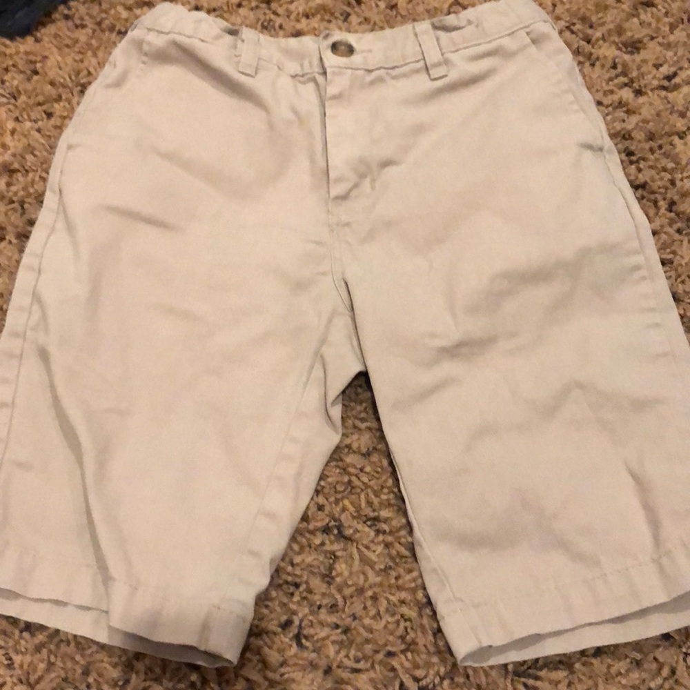Kids adjustable sizing shorts